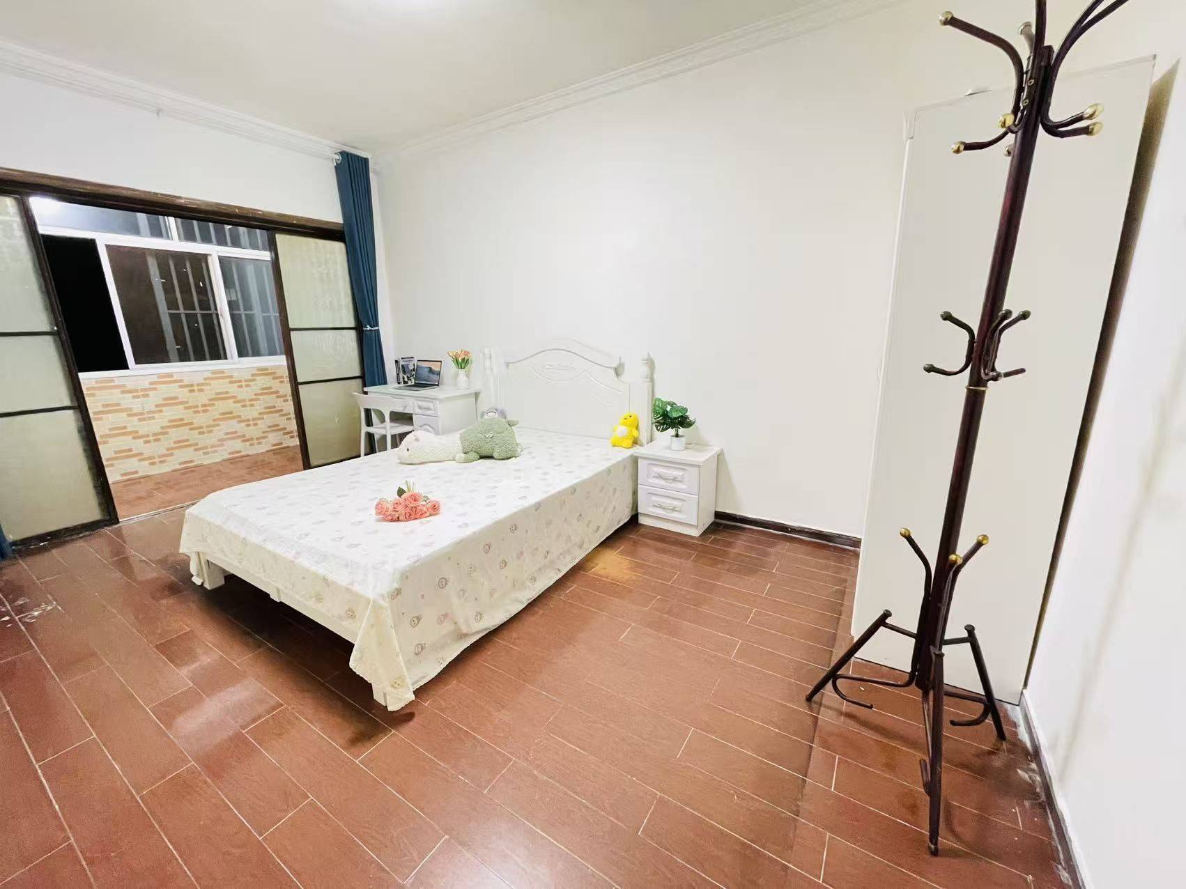 Gulou 盐仓桥东街-22号小区