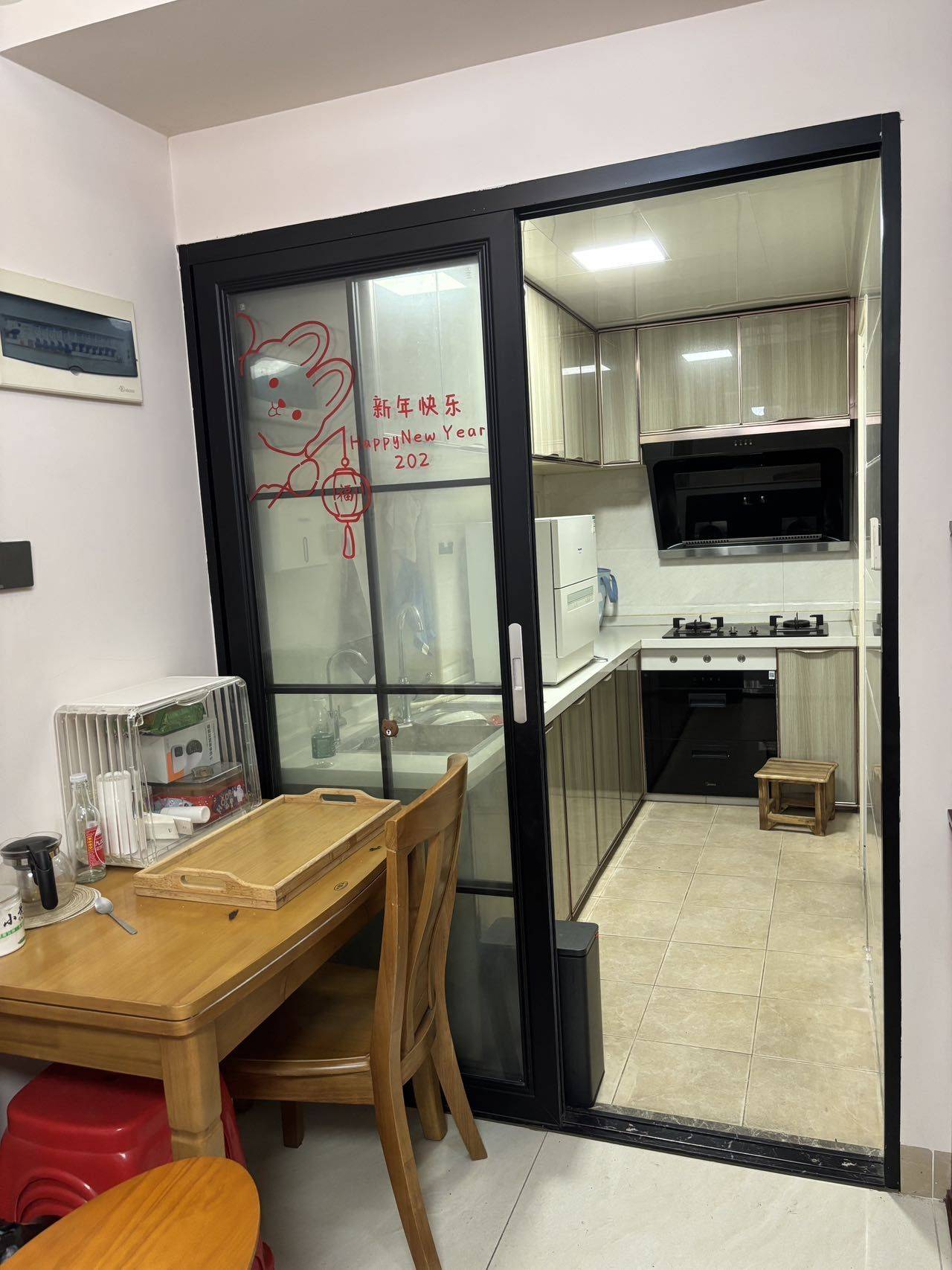 Liwan 鸿图苑小区-9号楼
