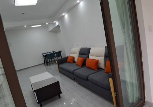 兩江新區 绿地海外滩米拉公馆-2栋