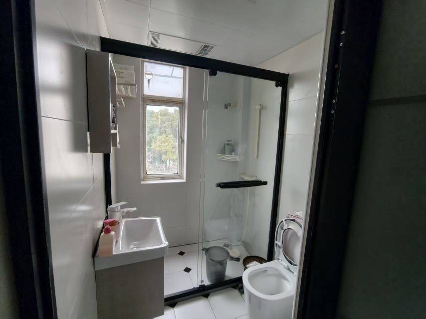 雨雾中的朝阳整租房源2