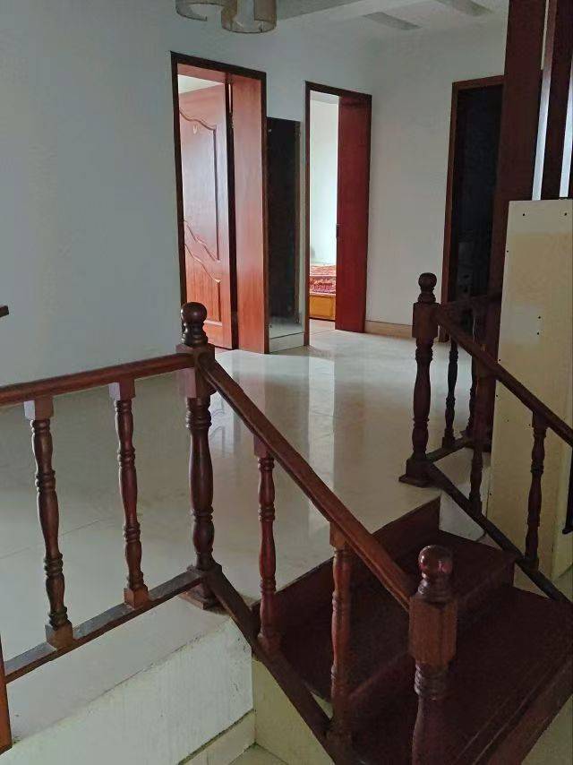 巴斯滕整租房源1