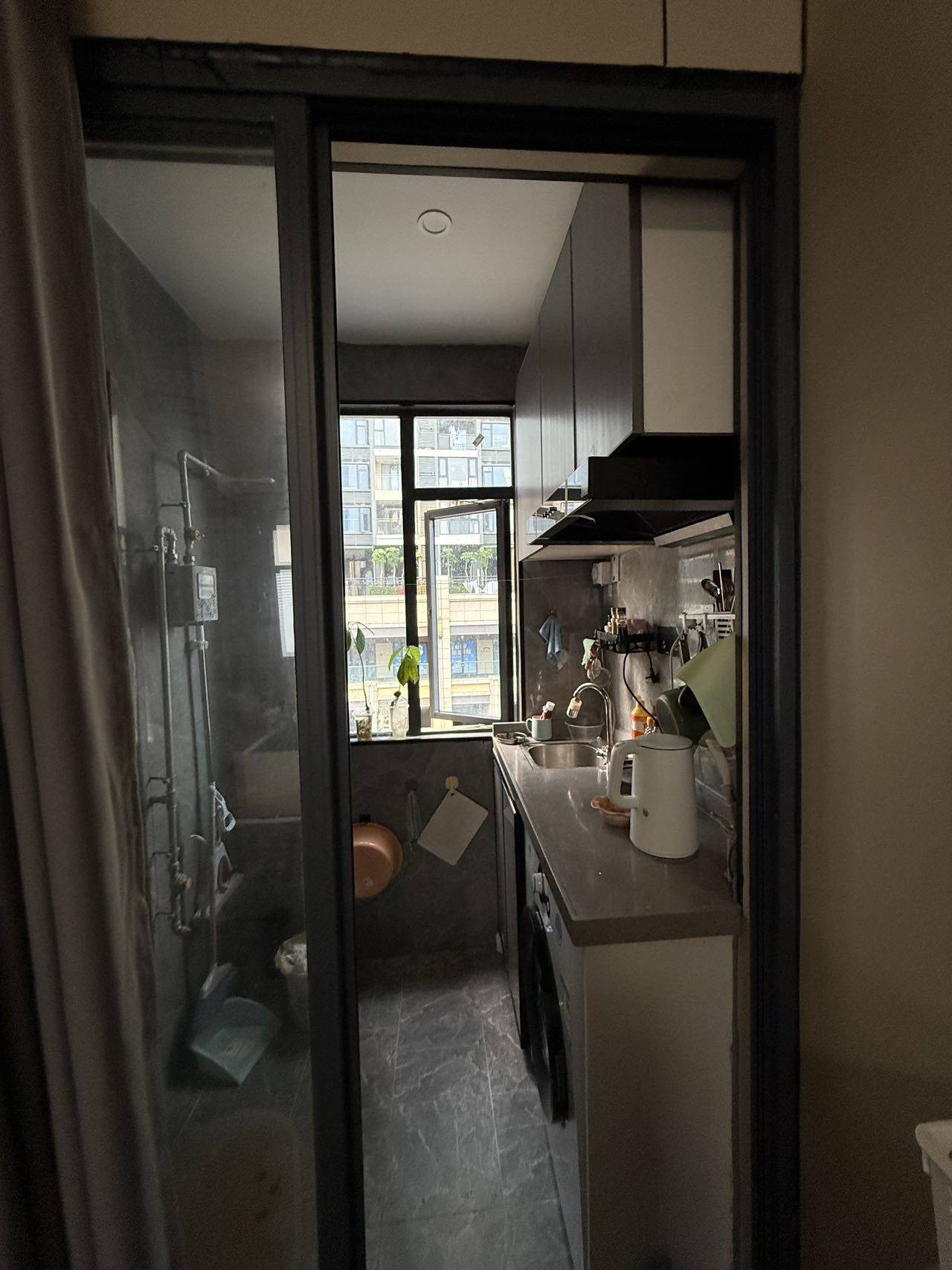 Pingshan 深圳I市坪山区飞西村17号楼龙翔公寓