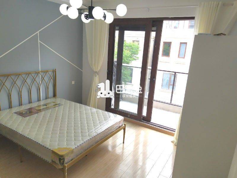 松江 新城上坤樾山半岛-10栋