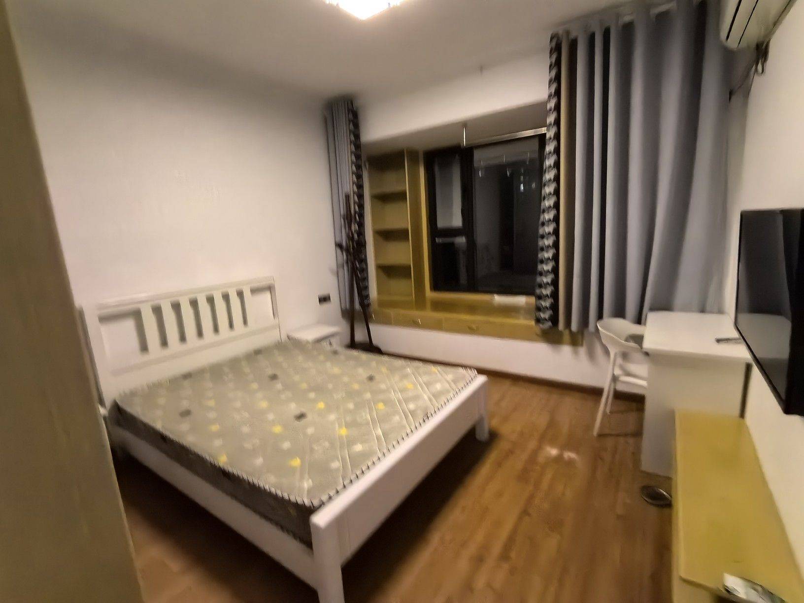 蓝衫馨雪整租房源2