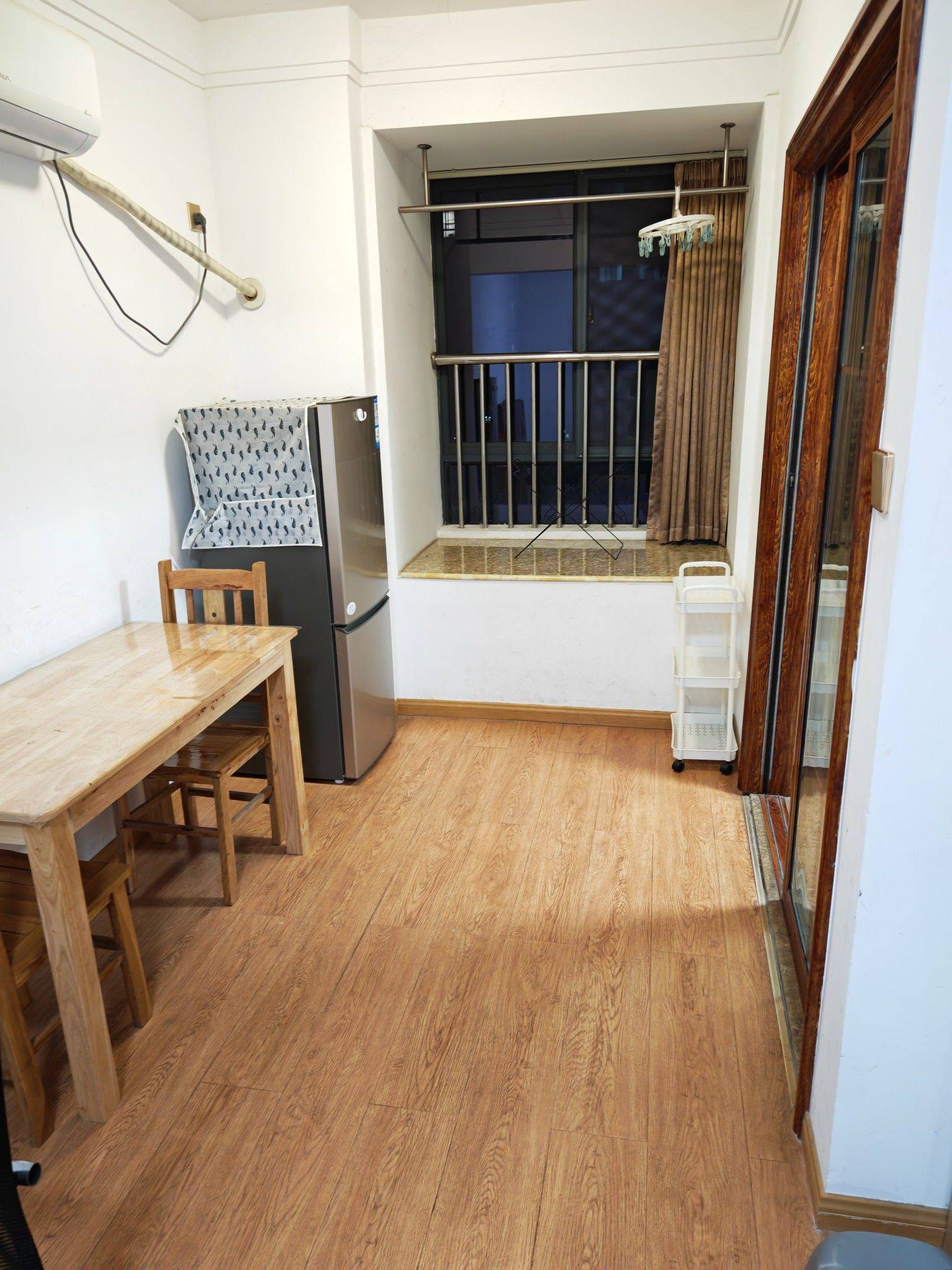 江夏 东方雨林-17栋