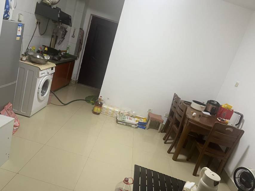 西乡塘区 北湖建材城美装公寓