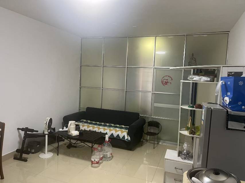 西乡塘区 北湖建材城美装公寓