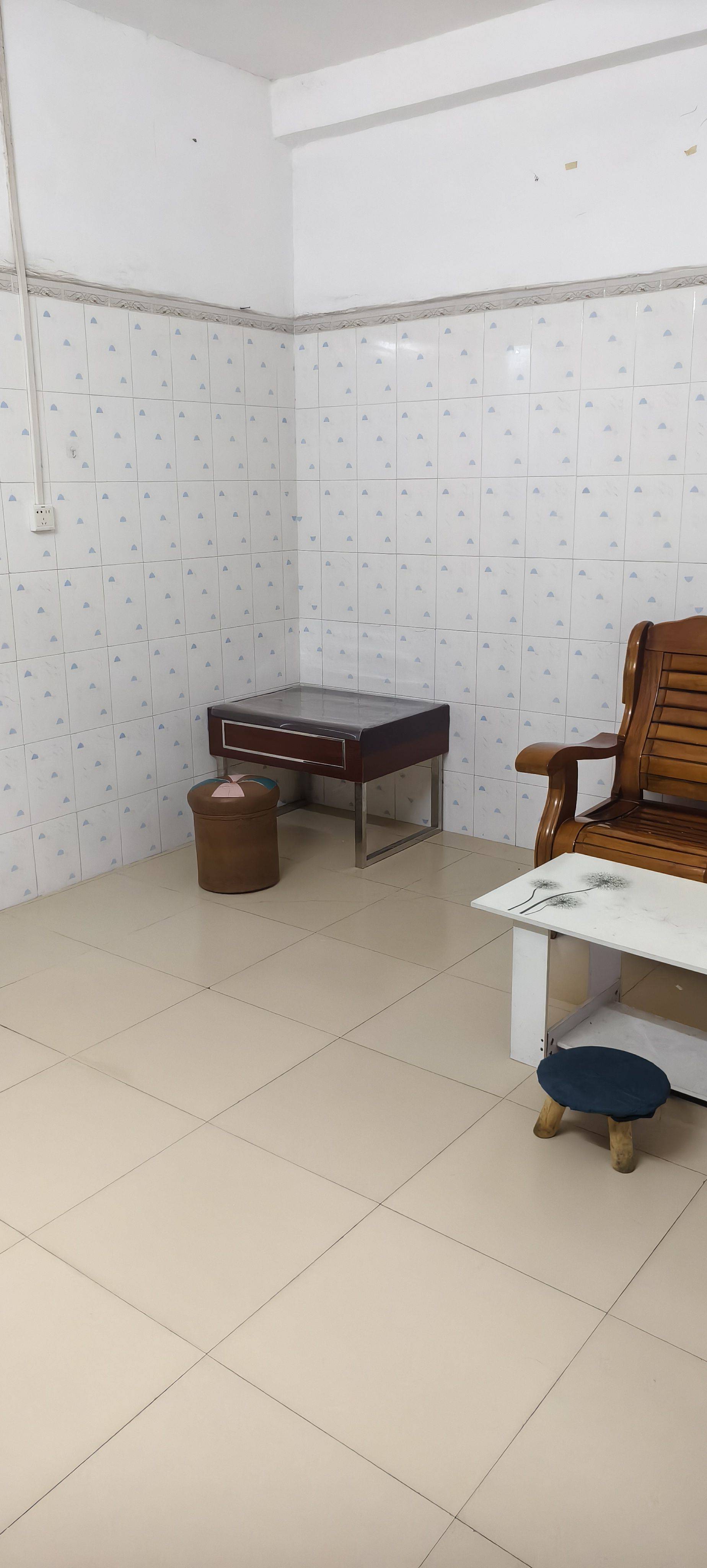 青秀区 葛麻六组生活区