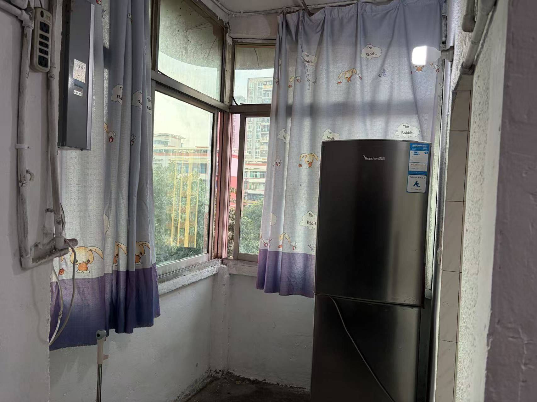 Dadukou 大堰一村