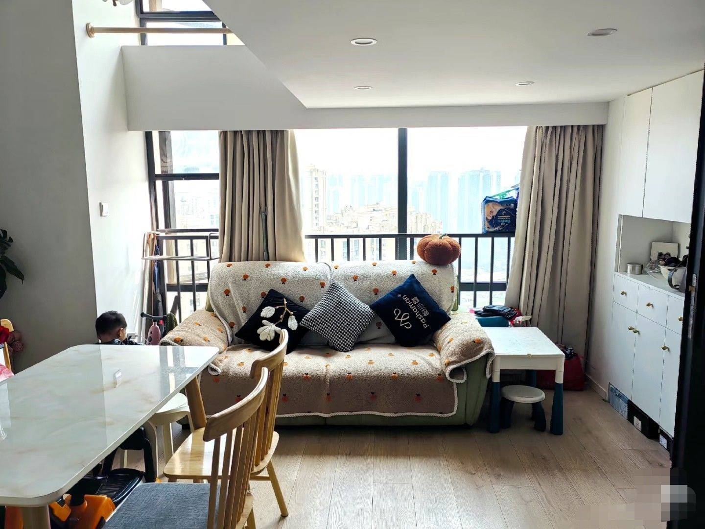 Shuangliu 蓝润天府MIC-3栋