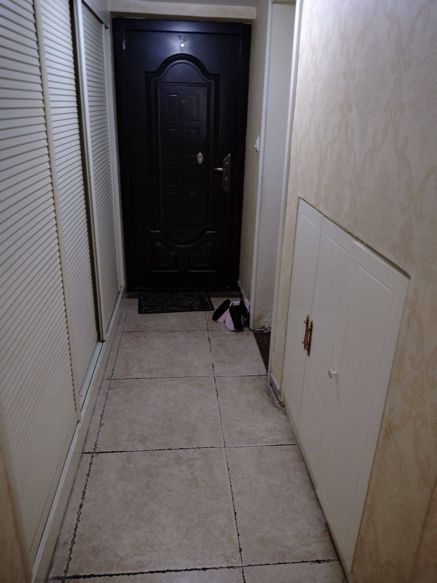 Cozy Home-Hustle & Bustle