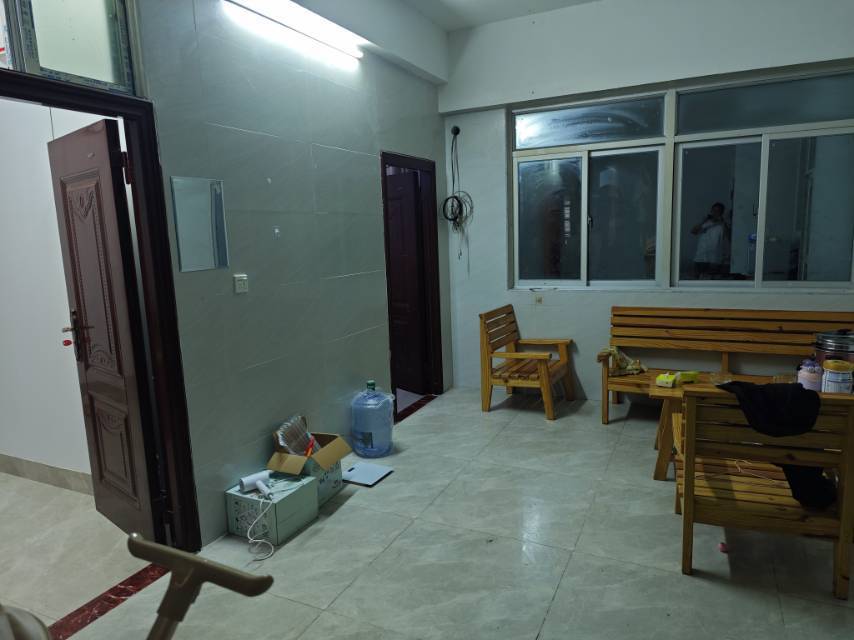 晉江市 锢铵大厦