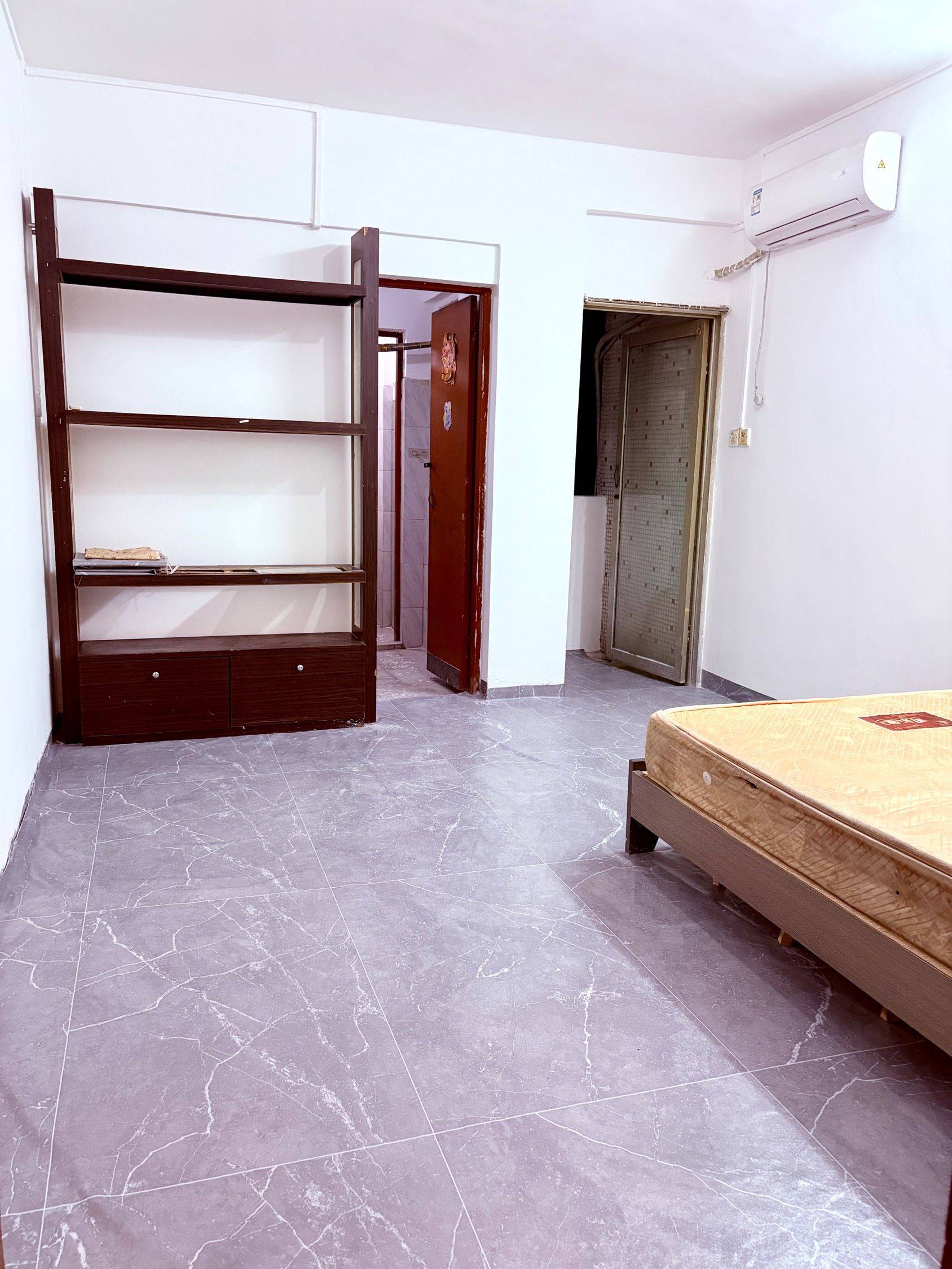 爱吃荔枝的小松鼠整租房源1