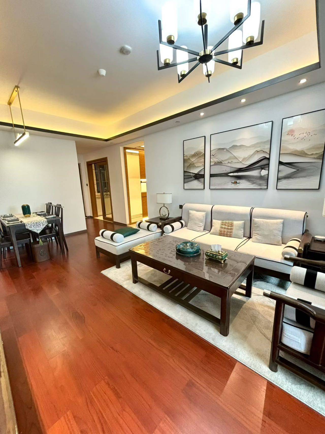 龙华 龙光·玖钻