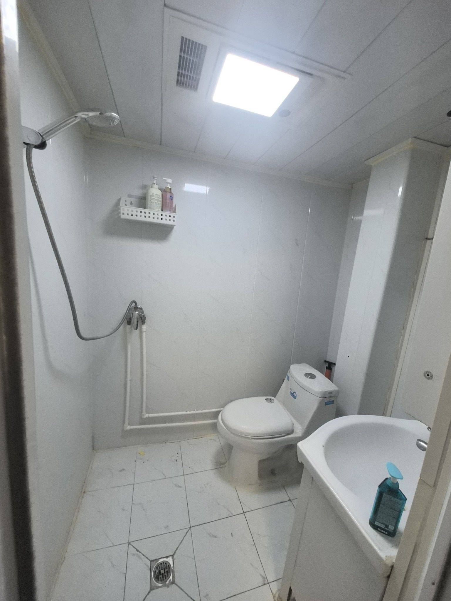 不高兴整租房源3