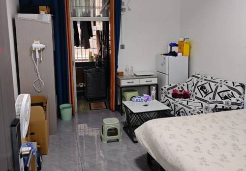 宝安 QQ住宿(接福路店)