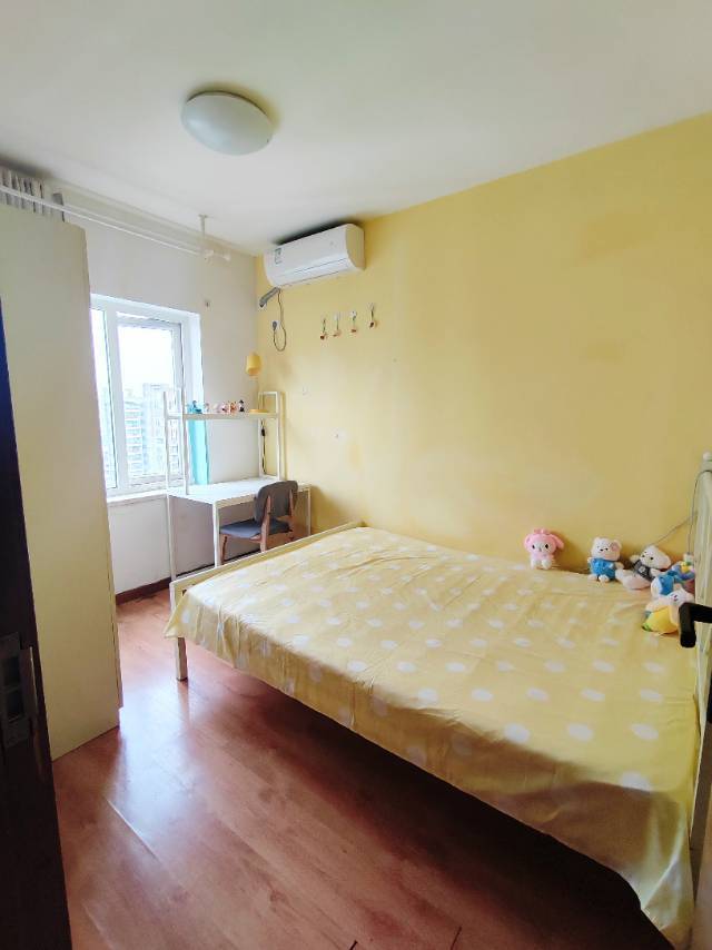 焦黄伯顿整租房源1