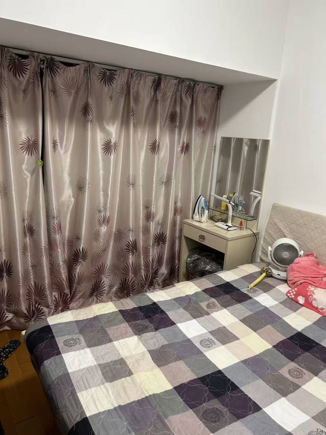 Longgang 颐安乐城