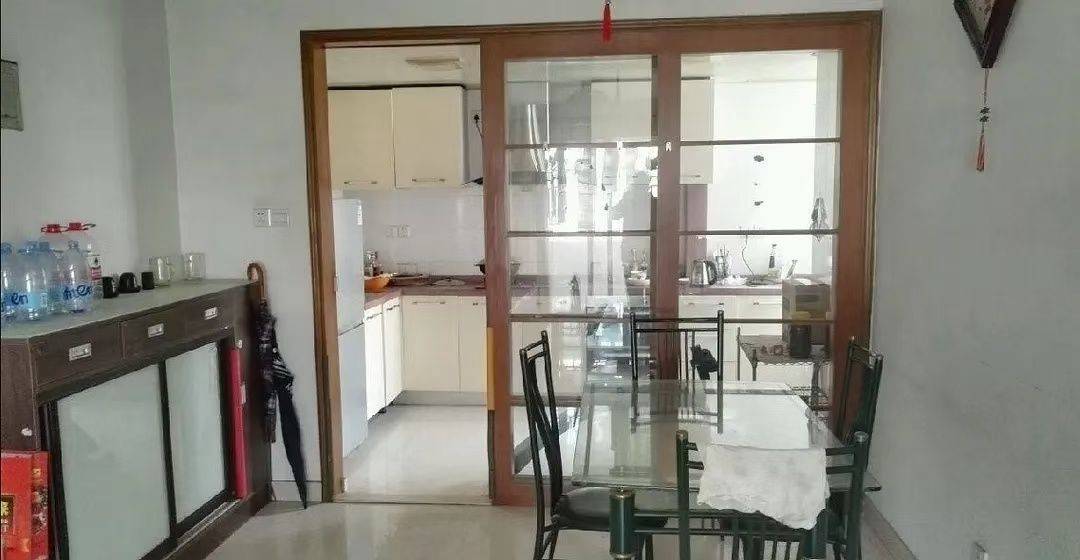 烧不死的鸟是凤凰整租房源2