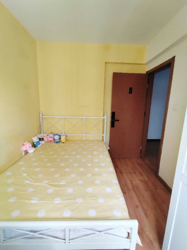 焦黄伯顿整租房源2