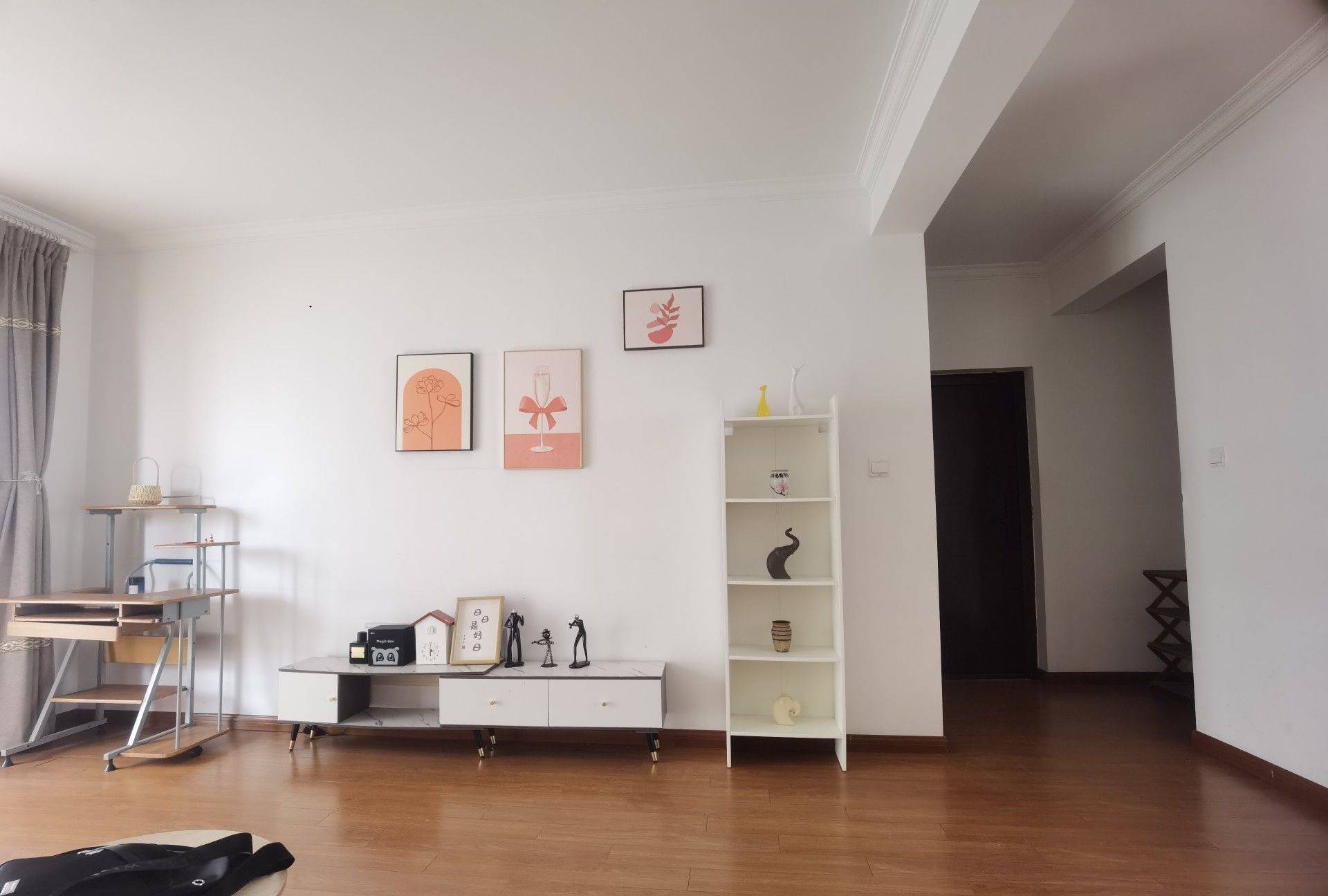 Jiading 远香舫庭苑-8号楼