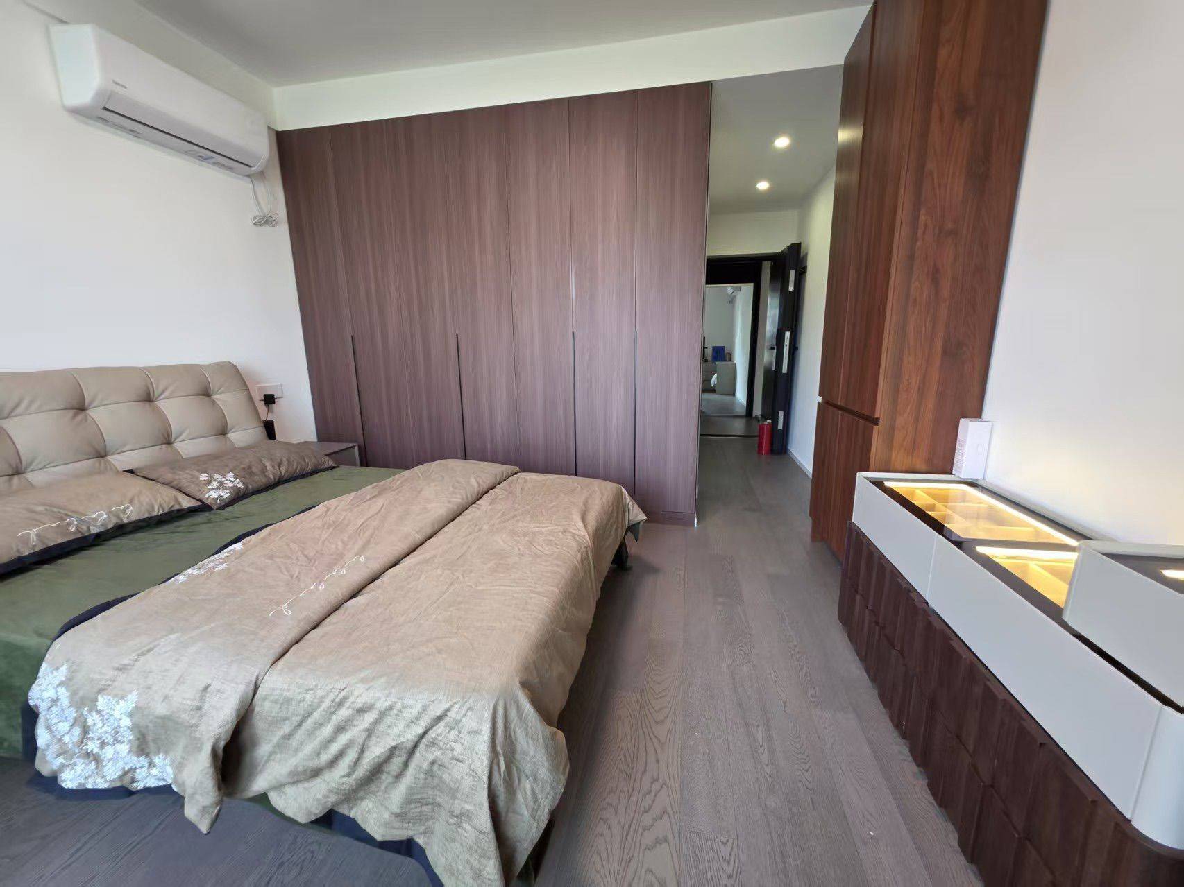 普陀 中远两湾城东区远景路97弄