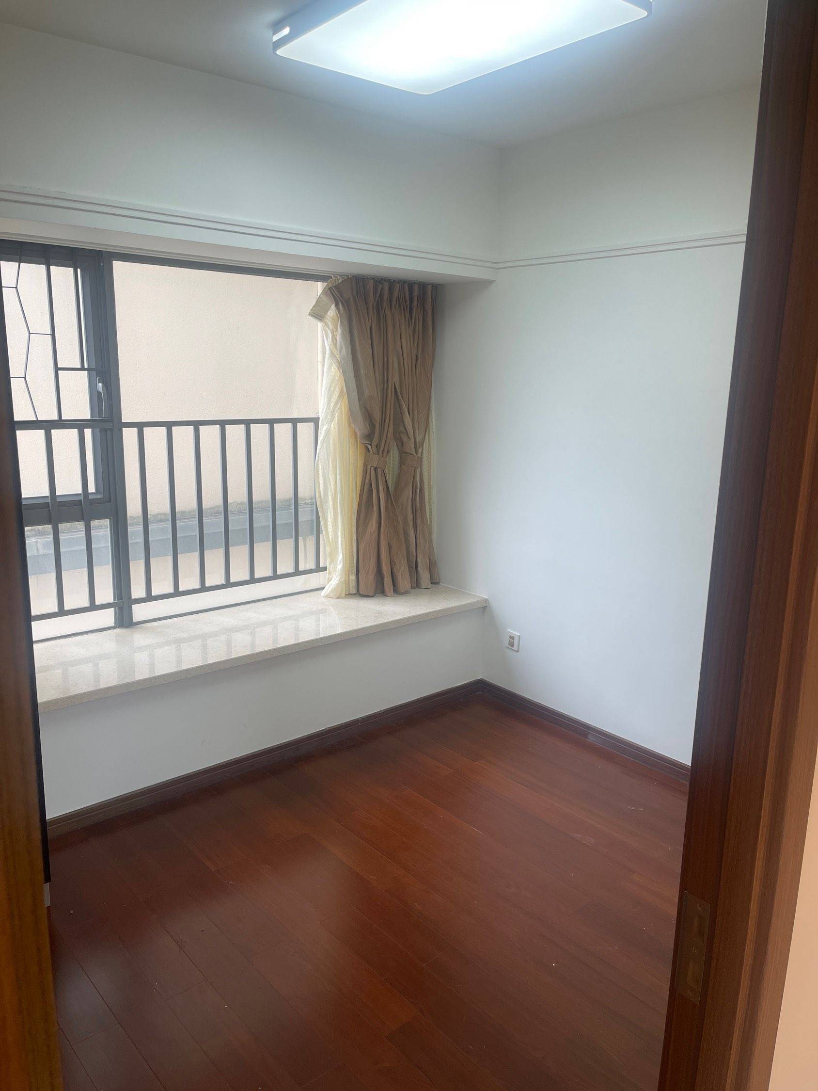 黄埔 万科·金色悦府