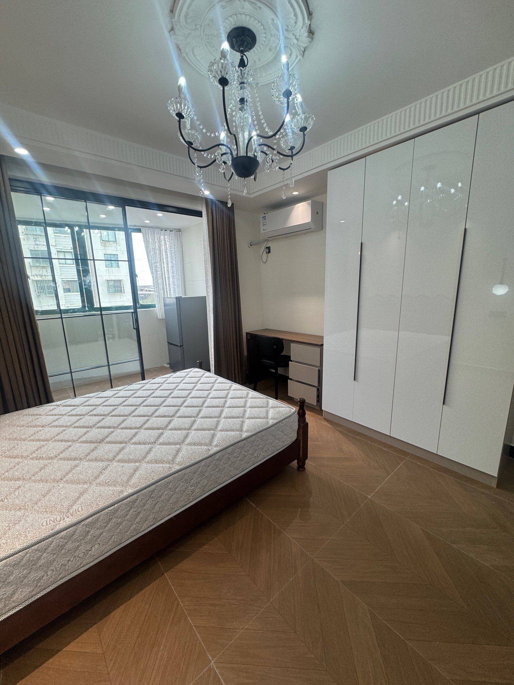 张江个人房东整租房源2