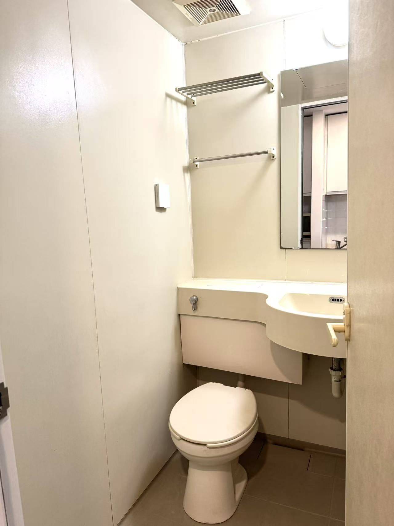 Shanghai Pudong | 亚伦商务楼_5