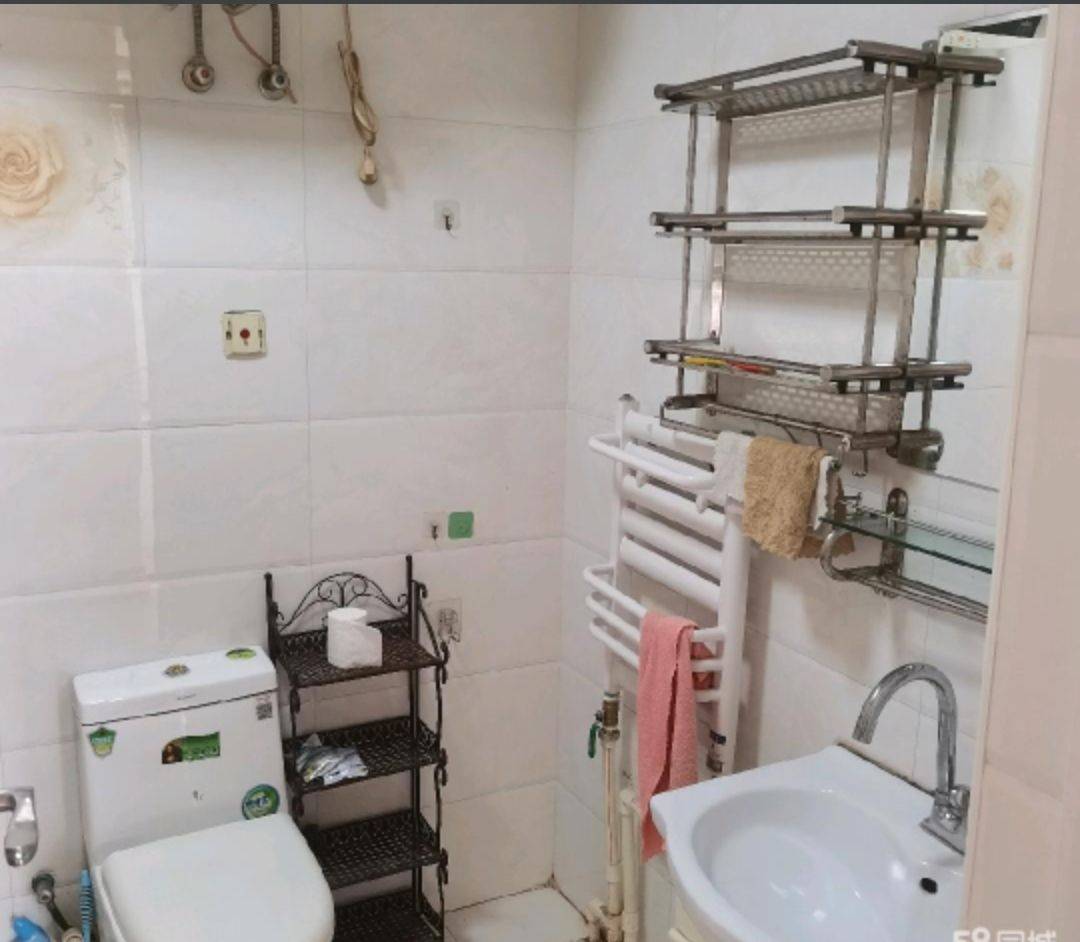 Dongli 华润橡树湾南区-4号楼