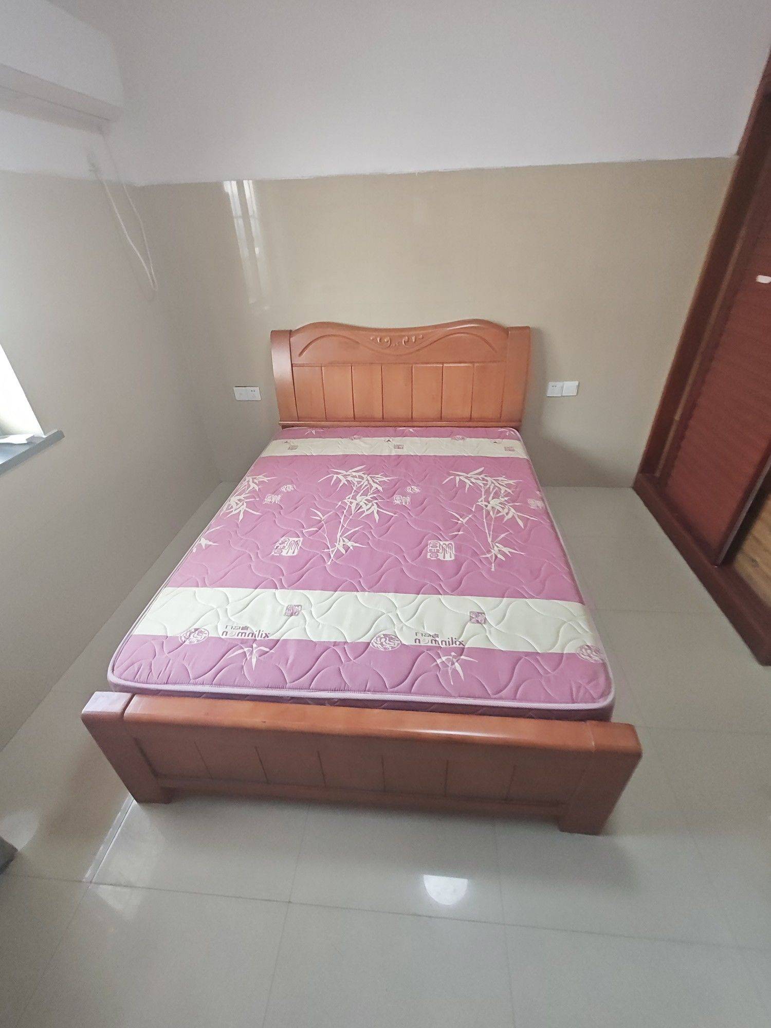 Gongshu 灯塔豪园-8号楼