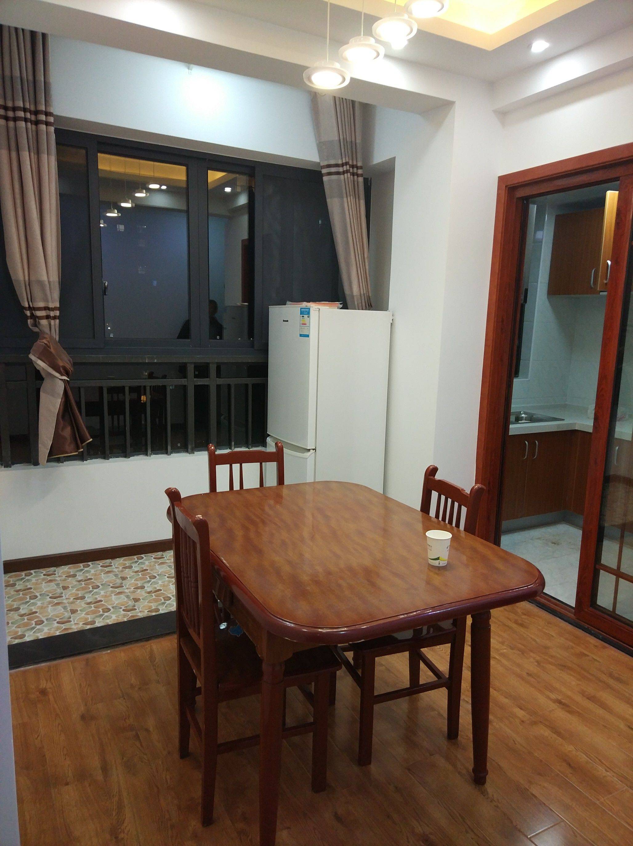 邱房东整租房源3