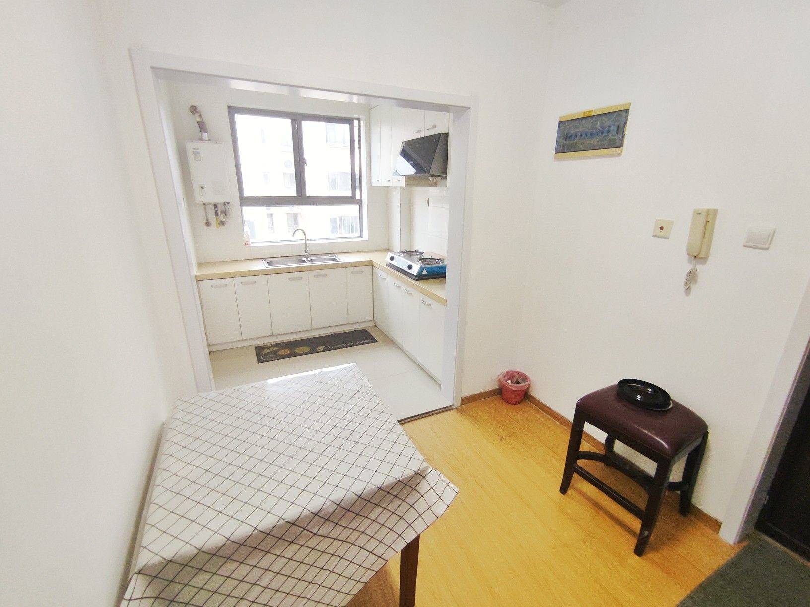 企鹅嘻嘻嘻整租房源2