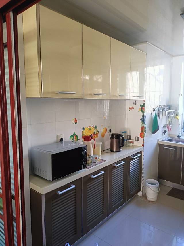 甘井子 华东人家-C区