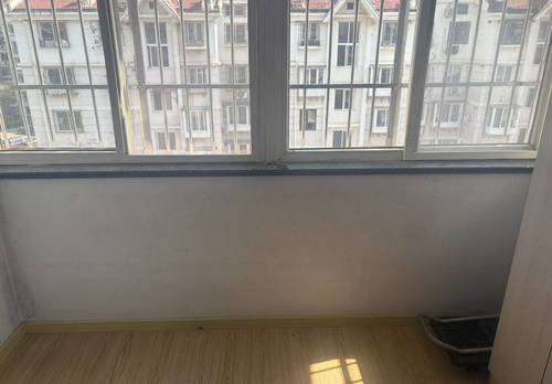 Laoshan 曙光山色