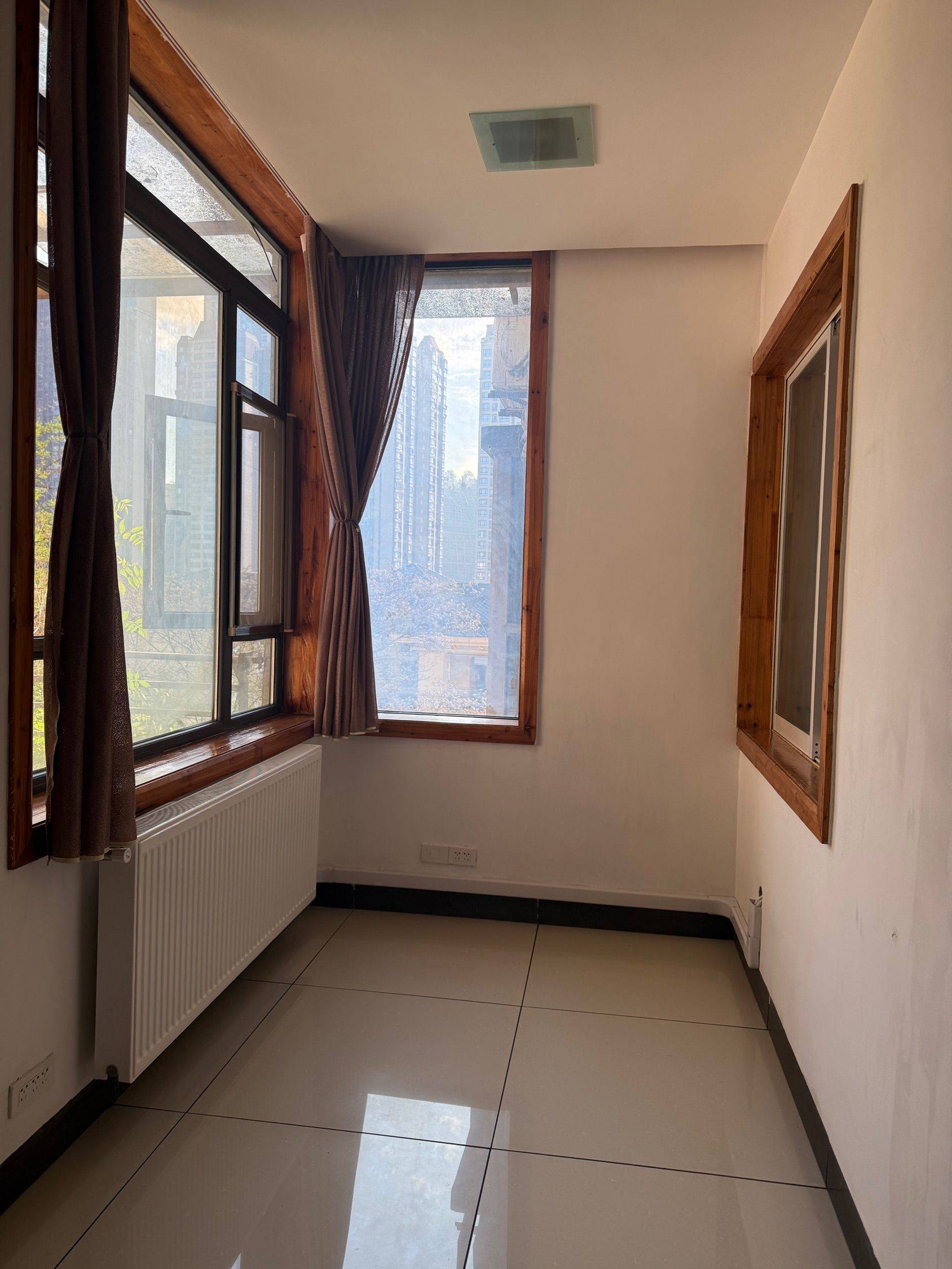 Guanshanhu 圣泉流云花园万象城-22栋