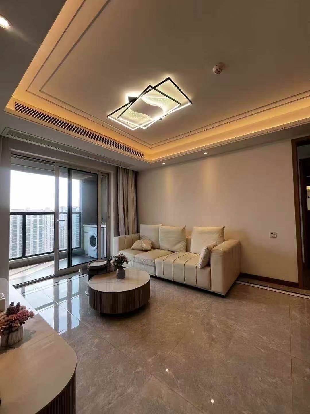 Xiaoshan 龙湖昱泊名府