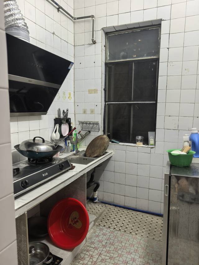 Guangzhou Haizhu | 晓港住宅小区(新港西路)_6