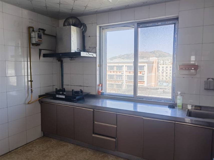 李滄 虎山路2-2号楼