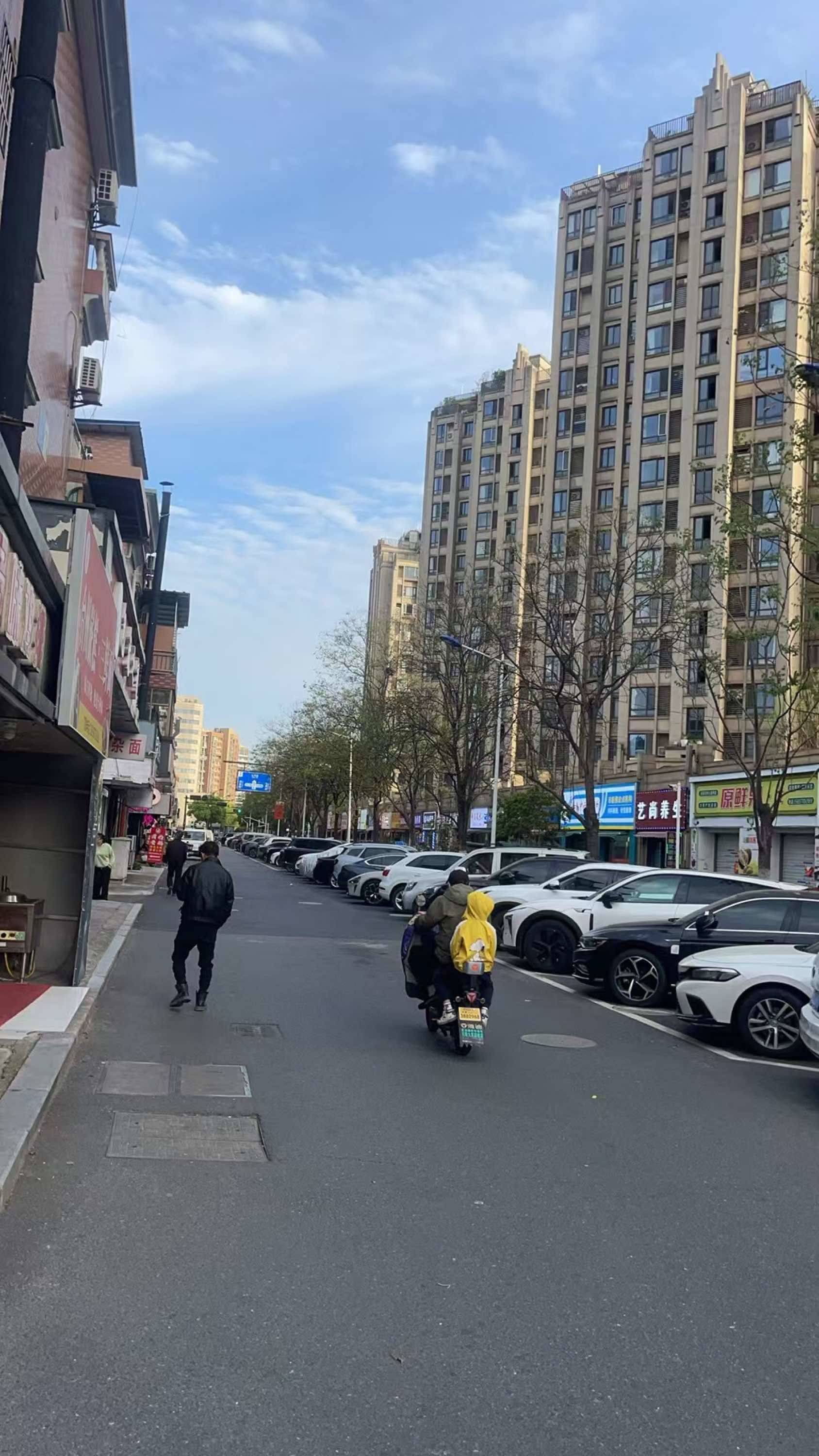 上城 格畈家园南苑-9排19号