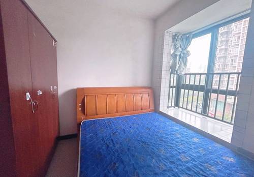 兩江新區 金色年华B区