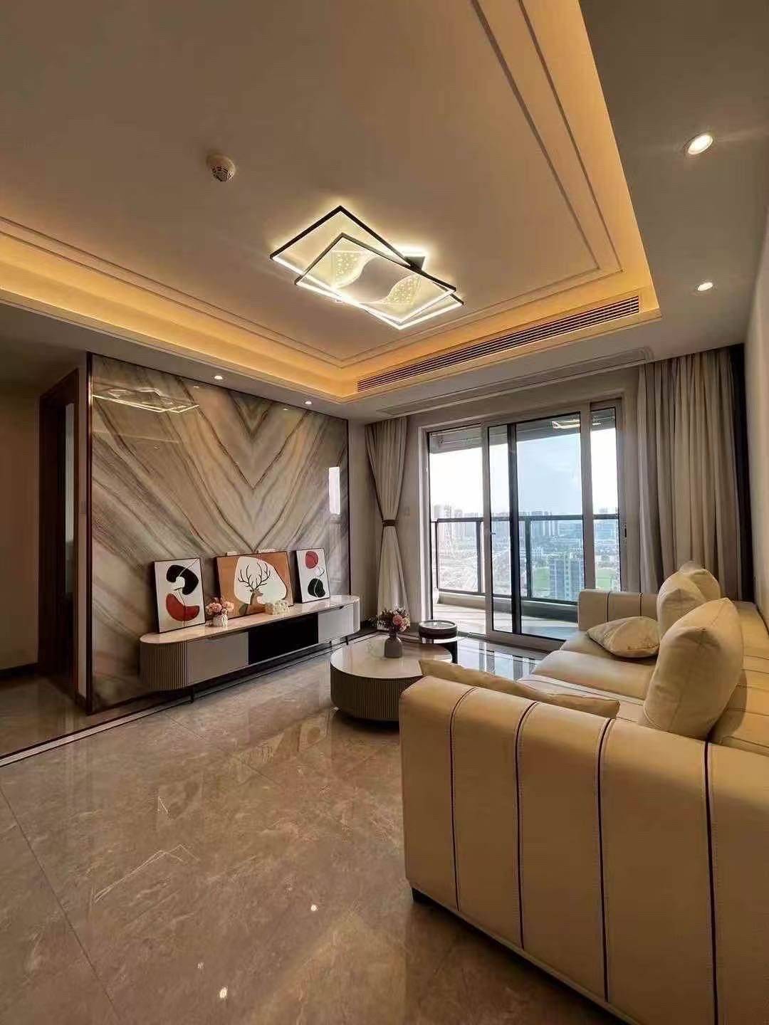 Xiaoshan 龙湖昱泊名府