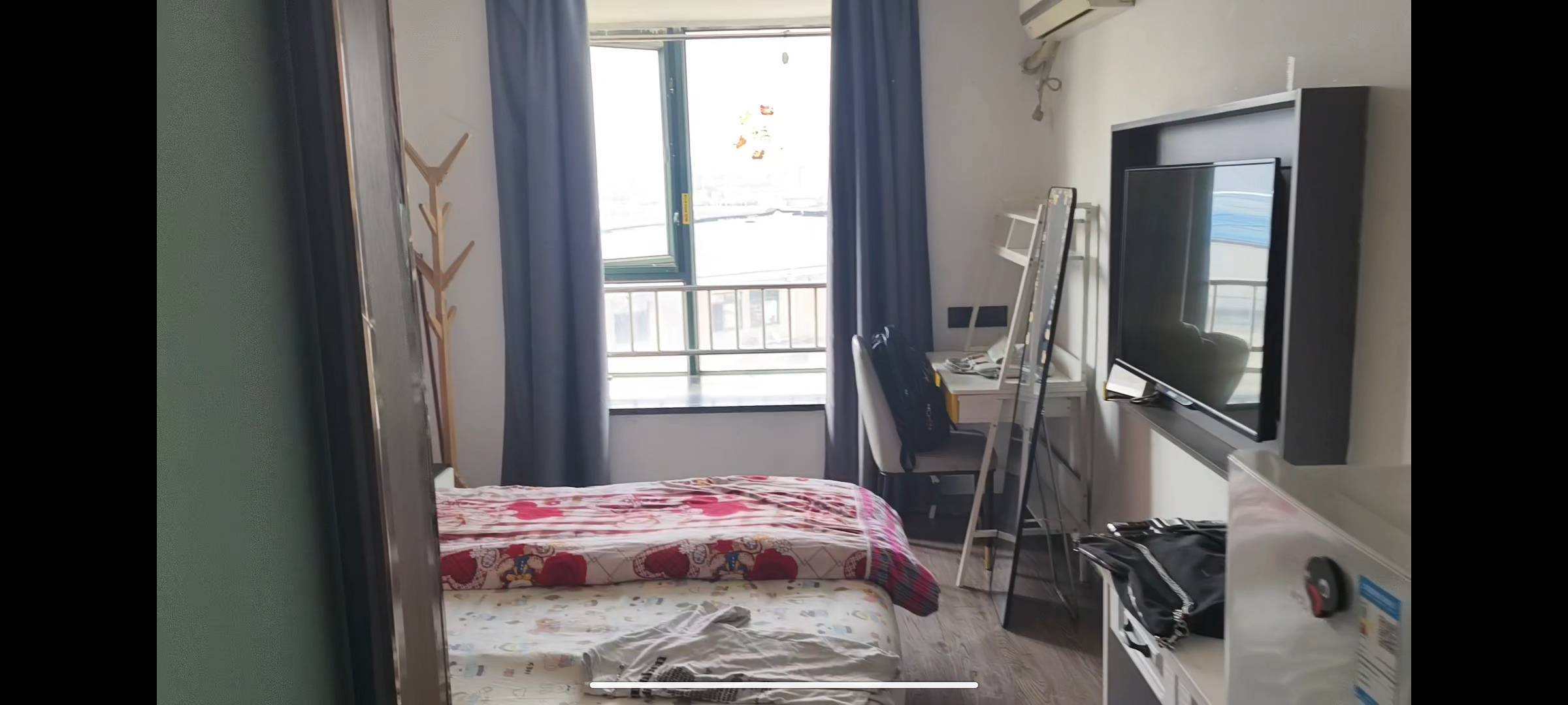 Qinhuai 瑾初公寓(南京南站北广场店)