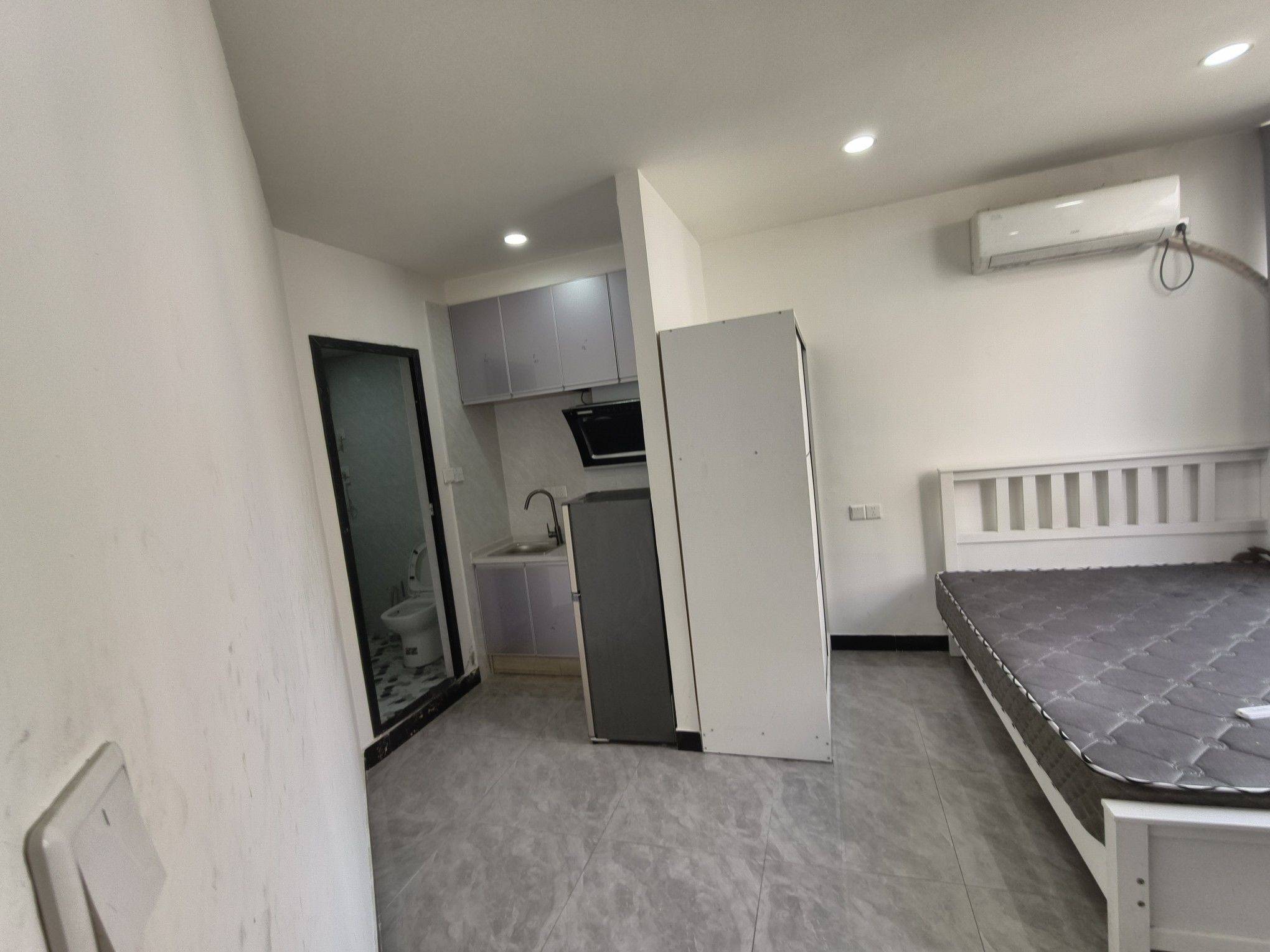 Pudong 捷虹科技园-D栋