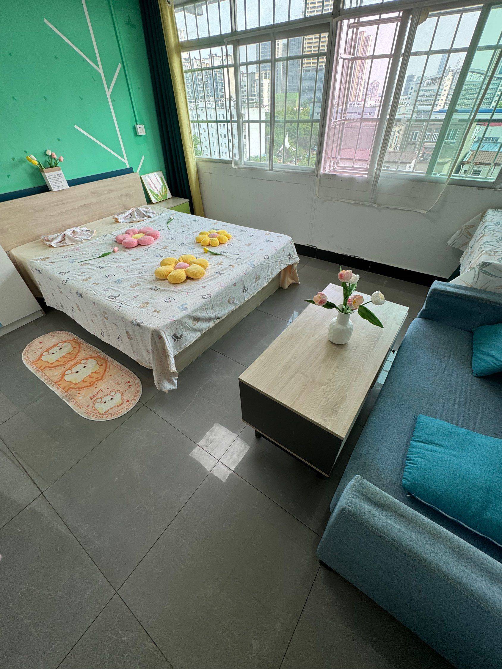 Qingshanhu 旺民公寓