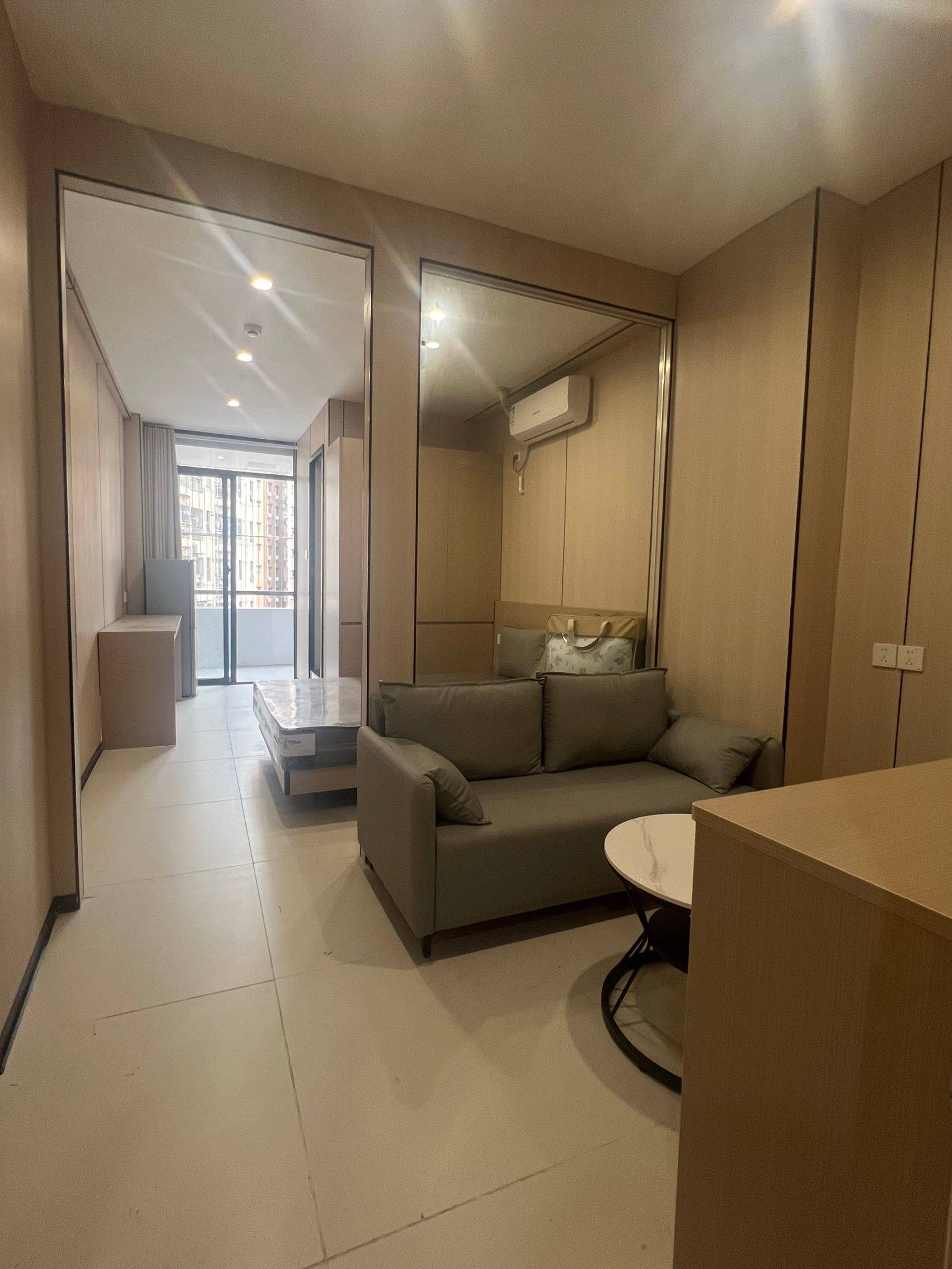 宝安 深圳V酷公寓(宝民二路分店)