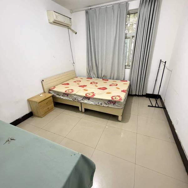 Clean&Comfy-No Gender Limit-Pet Friendly