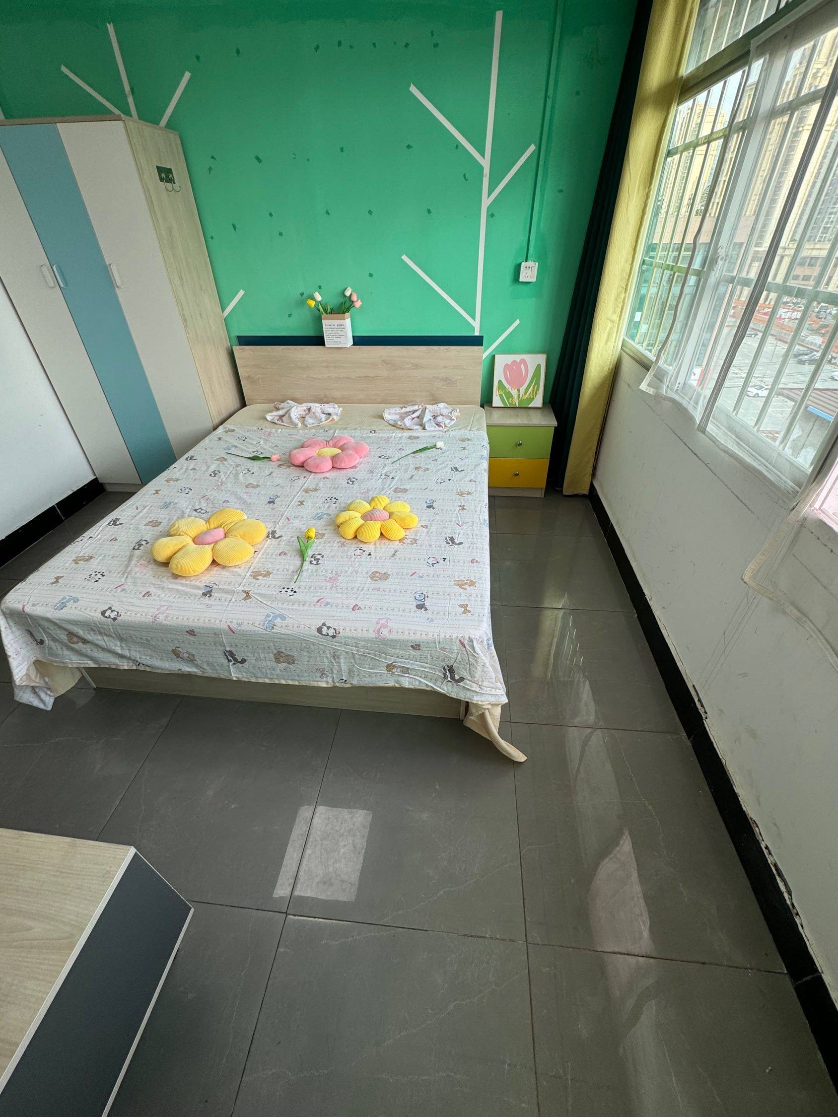 Qingshanhu 旺民公寓