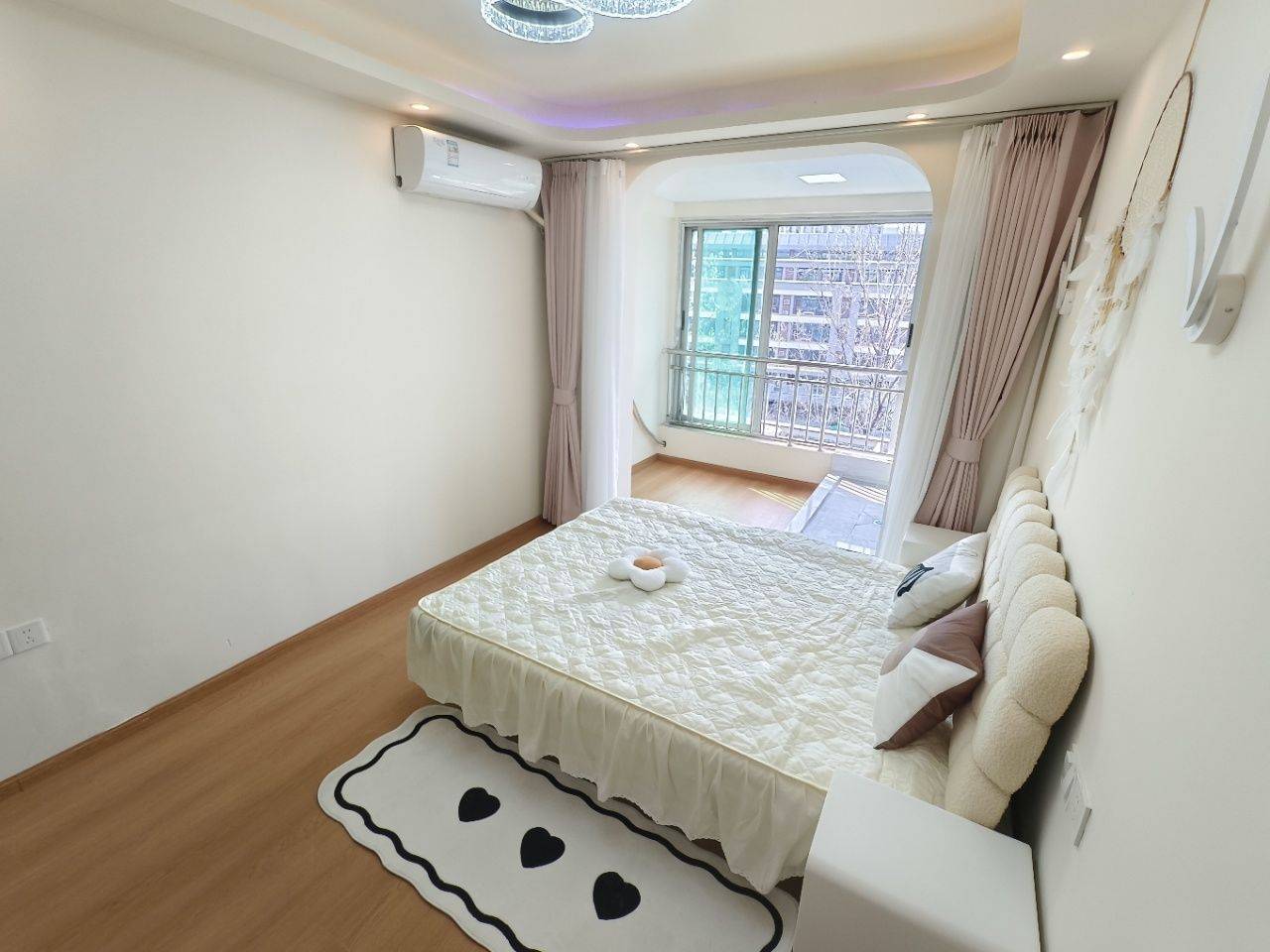 Shuangliu 阳光华苑