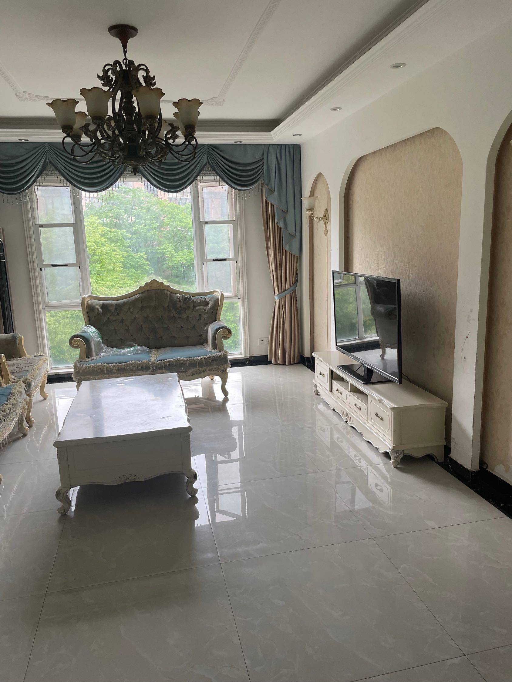 Nanchang County 牡丹香园-6栋